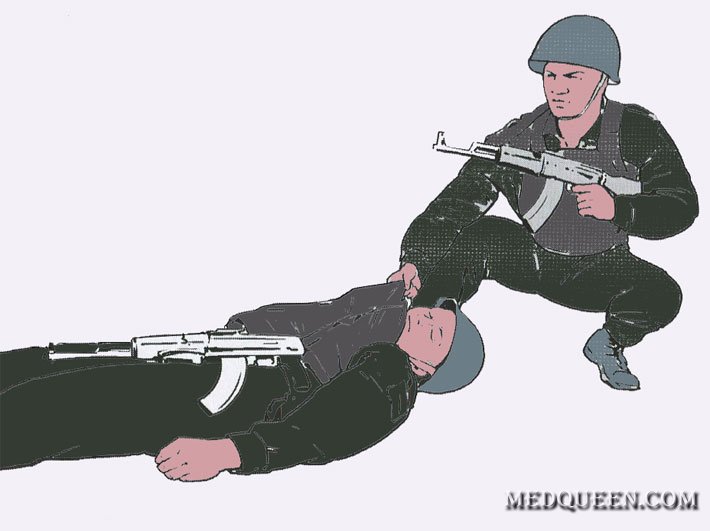 Транспортировка раненного в положении стоя Транспортировка раненного в положении стоя